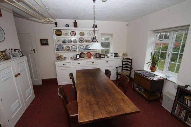 Breakfast Room
