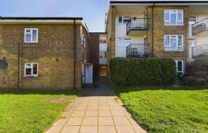 26, Pond Croft, Hatfield AL10 0RX