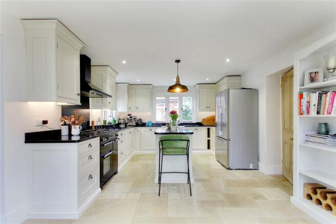 Kitchen/Breakfast Rm