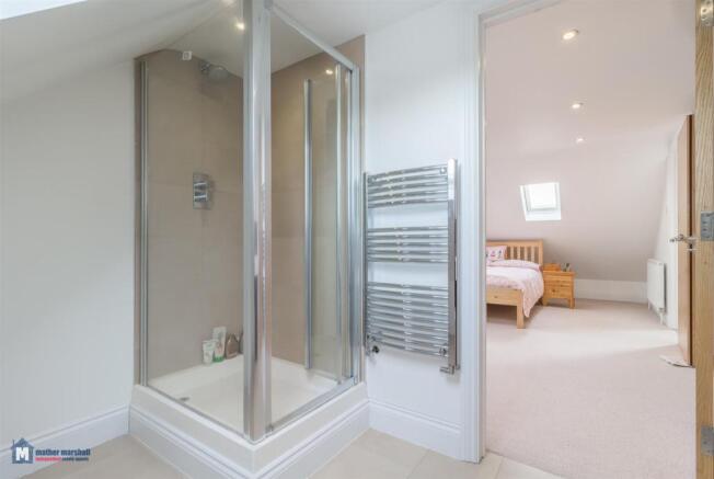 Bedroom One En Suite