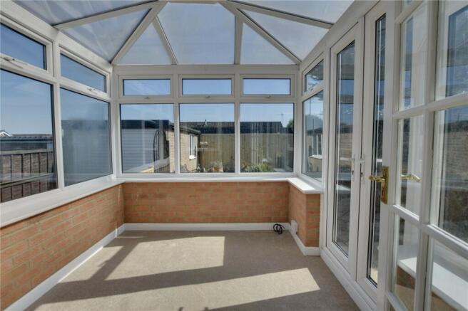 2 bed Bungalow for sale Image 7