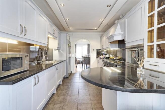 Kitchen / breakfast