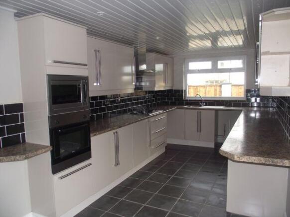 Fitted Kitchen