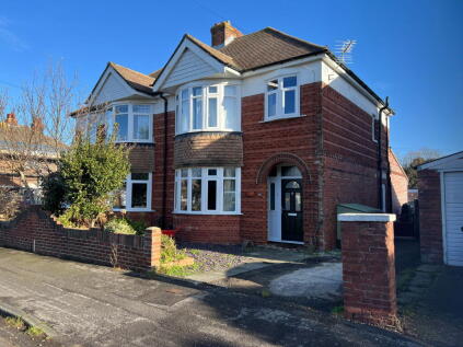 Bentham Road, Alverstoke, Gosport PO12 2HN