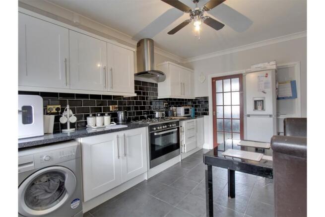 Kitchen / Breakfast