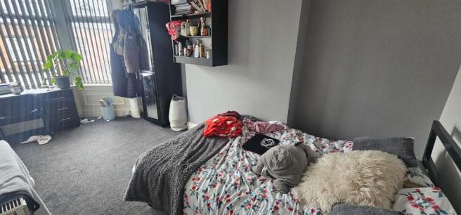 8 bed Terraced to rent Image 10