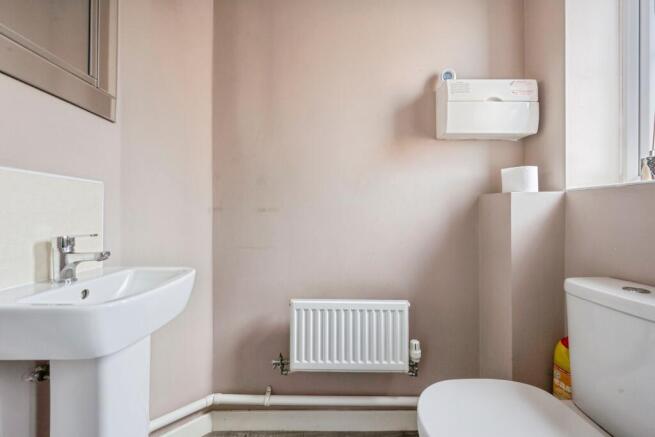 2 bed Semi-Detached for sale Image 9