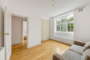 Flat 18a, Allingham Court, Haverstock Hill, London NW3 2AH