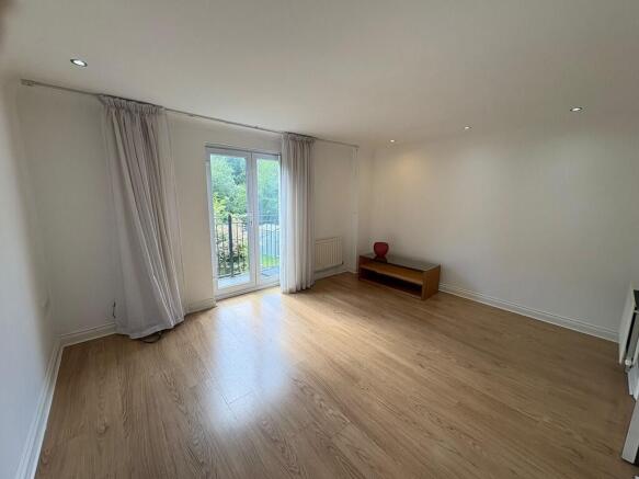 63e45913-9564-4d5...