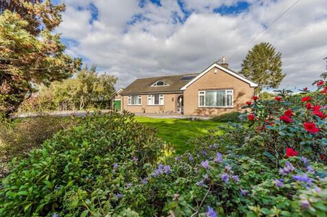 Cairnsmore, Whites Lane, Weston