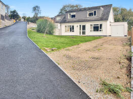 4, Polsethow Vale, Polsethow, Penryn TR10 8FH