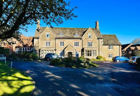 Parsonage Court, Highworth, SN6