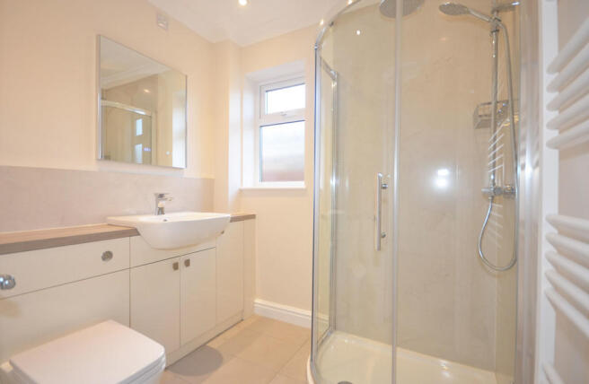 En suite Shower R...