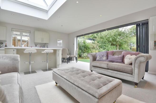Living Room (3)
