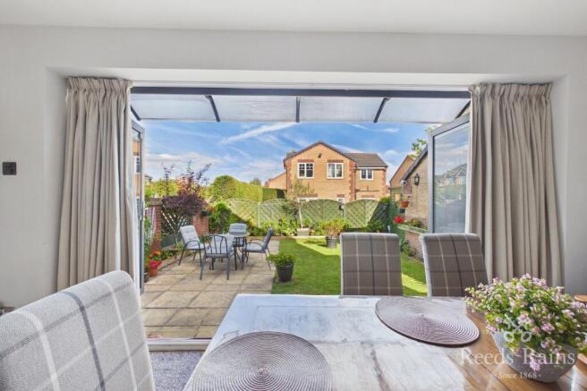 4 bed Detached for sale Image 6