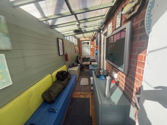 37 King Stephen Road, Colchester, Essex, CO1 2DS photo 4