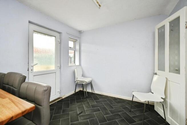 3 bed Terraced for sale Image 7