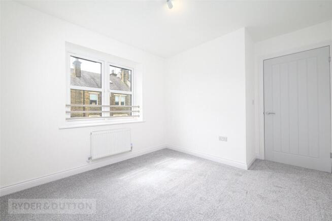 3 bed Detached for sale Image 12