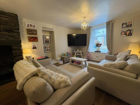 Living Room.JPEG