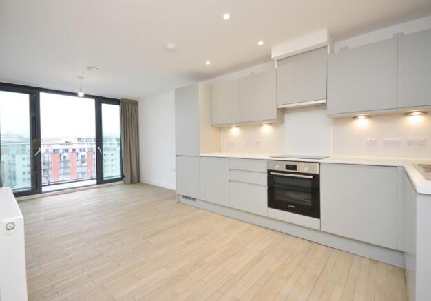 Kitchen/ Living Room