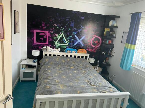 Photo 9
