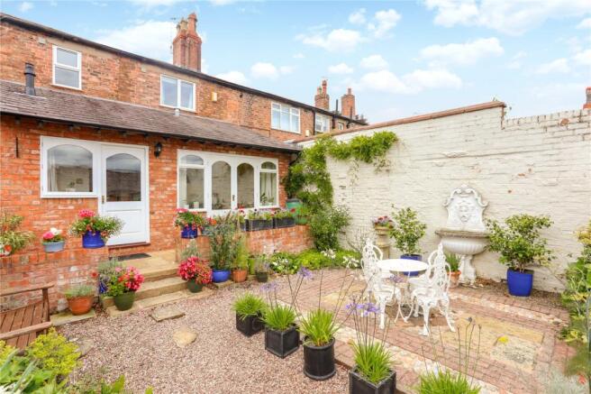 Rear Courtyard