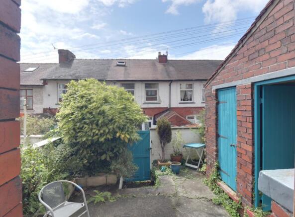 3 bed Terraced for sale Image 12