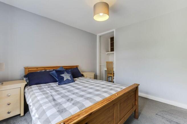2 bed Semi-Detached for sale Image 12