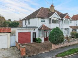 79, Copthorne Road, Leatherhead KT22 7EE