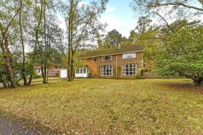 Kilndown, Kingswood Firs, Grayshott, Hindhead GU26 6ET