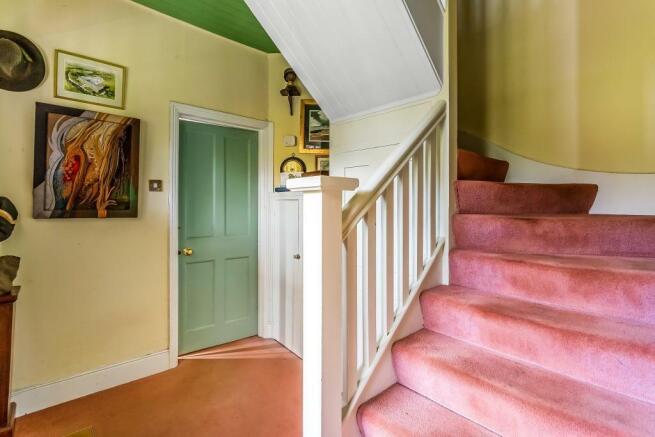 Hallway 1.jpg