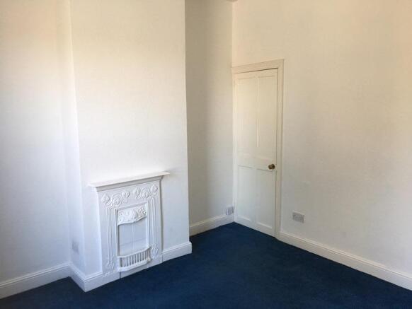Back Bedroom 2.JPG