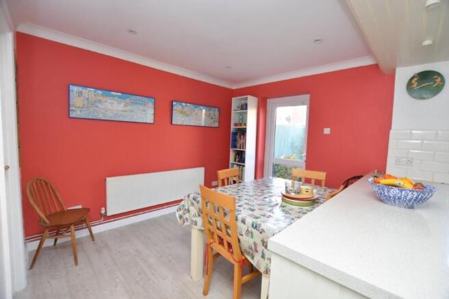 Kitchen/breakfast rm
