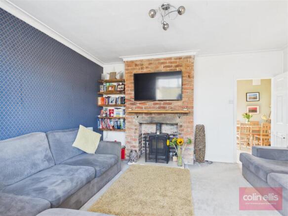 3 bed Detached for sale Image 7