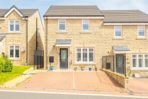 15, Forest Court, Birchencliffe, Huddersfield HD2 2FY