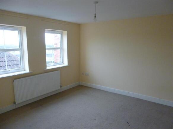 18 Field Reeves Walk