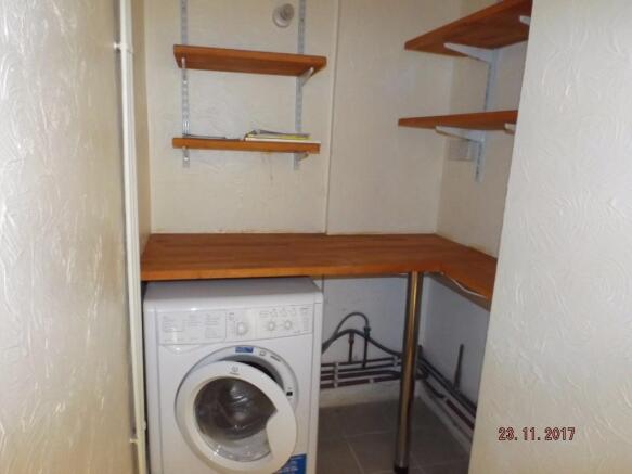 Hall/Utility