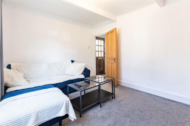 11  Fairfield Road (1).jpg