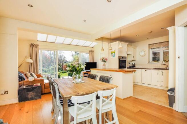 Kitchen/breakfast ro