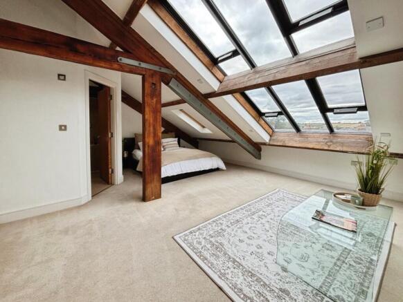 2 bed Maisonette for sale Image 4