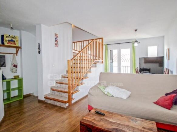 Entire house is Castell