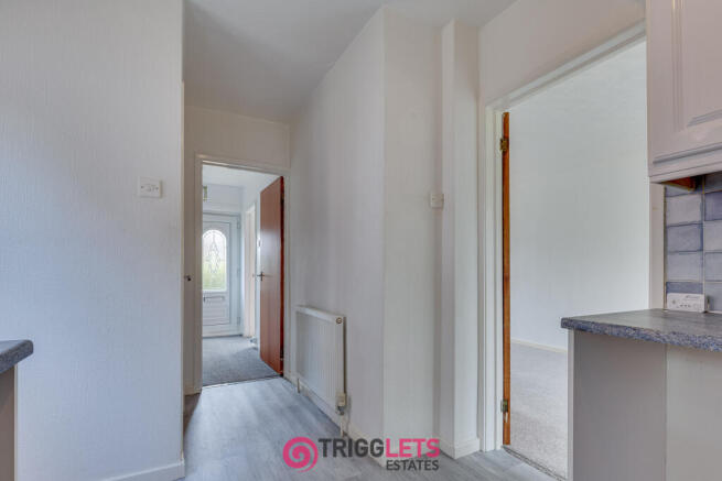 2 bed Semi-Detached for sale Image 10
