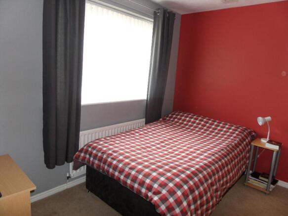 BEDROOM 4