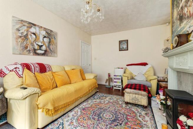 3 bed Detached Bungalow for sale Image 6