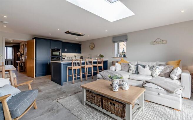 Sitting/Kitchen Area