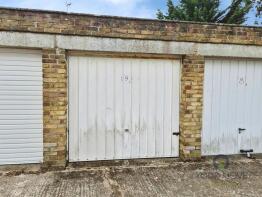 9, Farmlands Court, Farmlands Close, Polegate BN26 5LJ