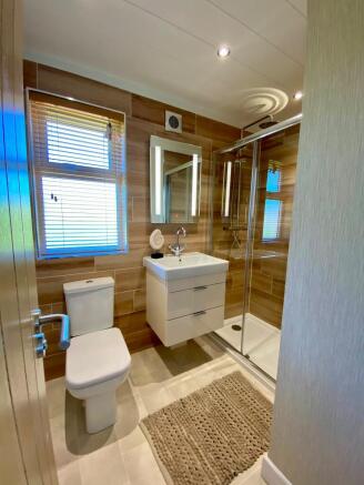 2 bed Lodge for sale Image 9