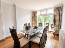 11, Neeld Crescent, Hendon, London NW4 3RP