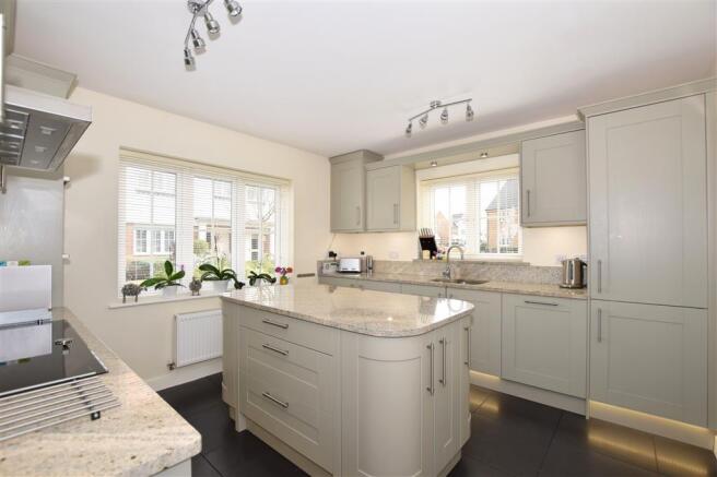 Kitchen/Breakfast Room