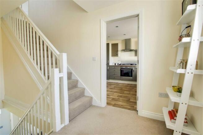 FIRST FLOOR LANDING